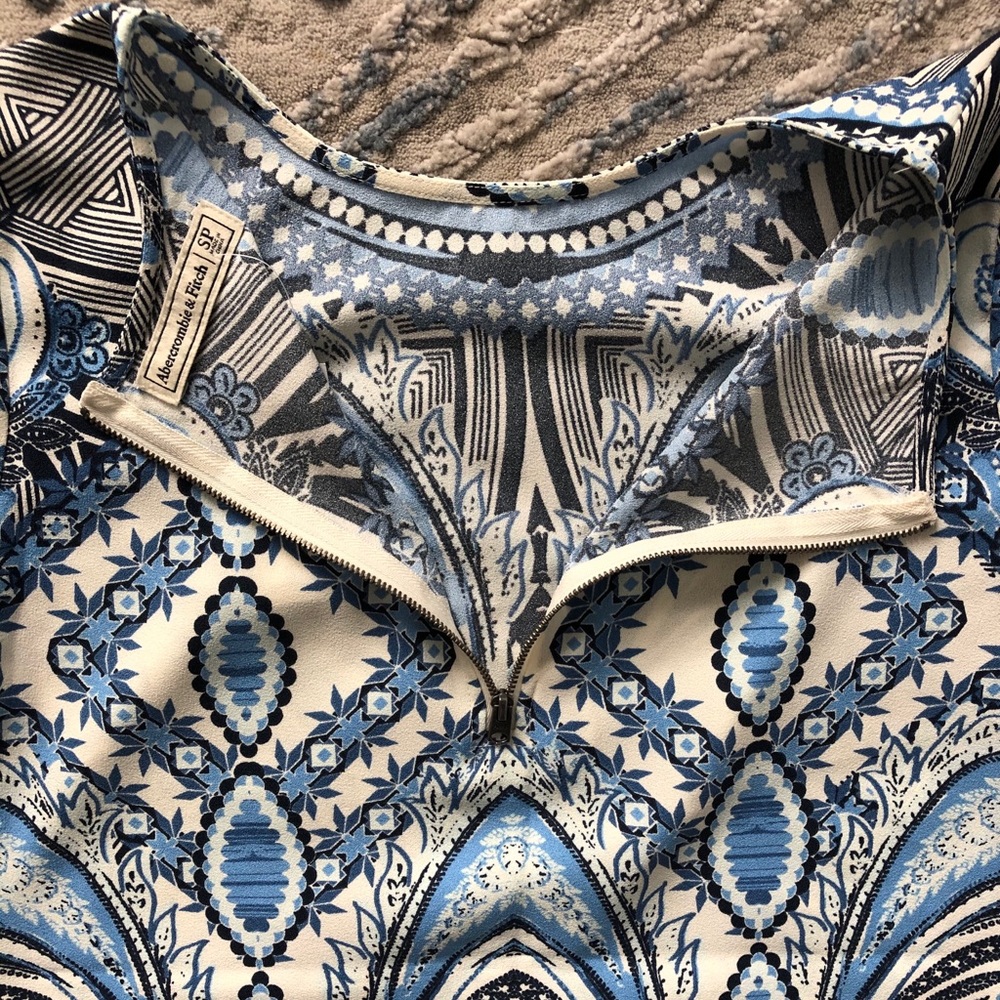 A&F dress - Picture 4 of 16